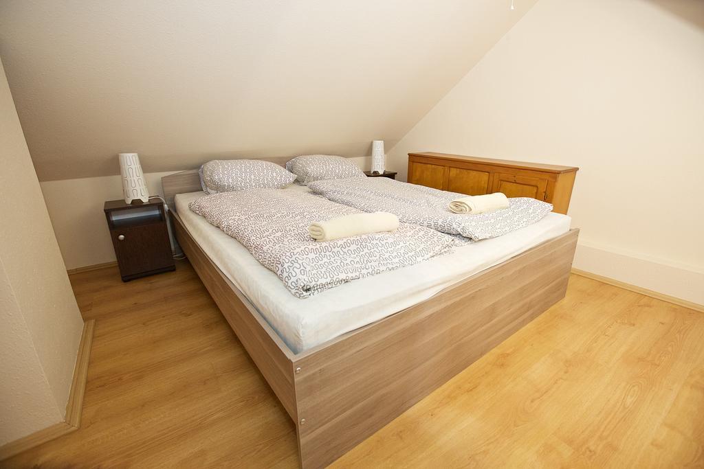 Zoli Apartmanok-Adri Koelcsey 32 Hajdúszoboszló Exteriör bild